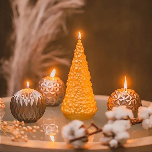 Vánoční svíčka Christmass Tree Vánoční stromek 35 hodin hoření Kód výrobce C5903104855420