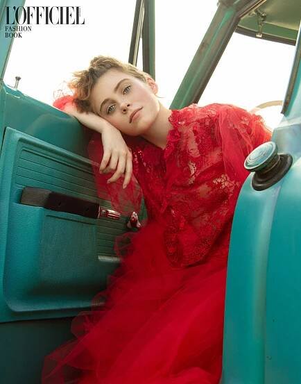 LOFAU_Fashion_Book_Sophia_Lillis_4.1 Ciara Bravo fashion retouch