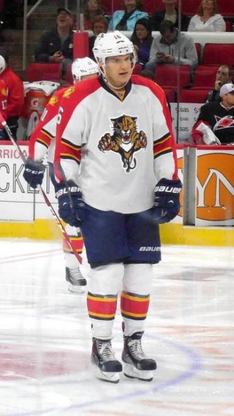 Soubor:Aleksander Barkov 2015-03-14 (cropped).jpg – Wikipedie