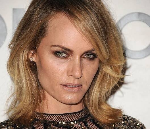 Amber Valletta