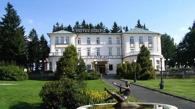 Haupgebäude