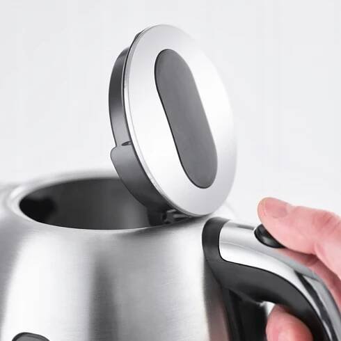 Russell Hobbs Velocity rychlovarná konvice