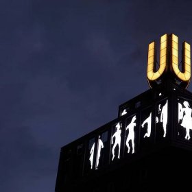 Das Dortmunder "U" mit seiner Digitalen Bildwand.