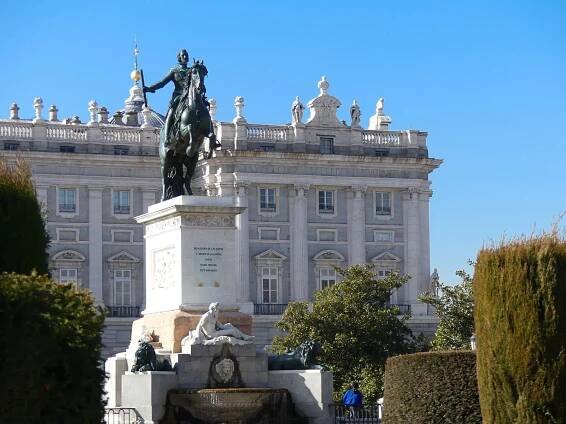 madrid-claironyva-plaza Oriente