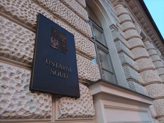 Ústavní soud zamítl návrh Krajského soudu v Plzni.