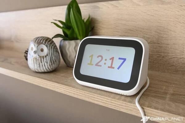 Recenzia Xiaomi Mi Smart Clock - inteligentné hodiny s Google Asistentom