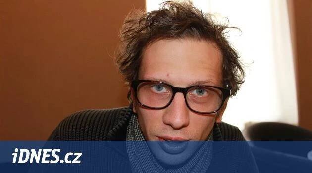 Herec Maryško si za vtip s Lidicemi vyjednal pokutu a 180 hodin prací - iDNES.cz