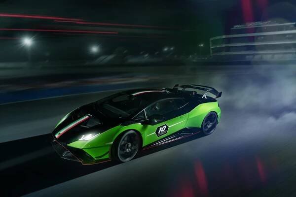 Unikátní Lamborghini Huracán oslavuje 10 let závodní divize