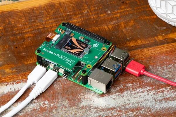 Raspberry Pi M.2 HAT+