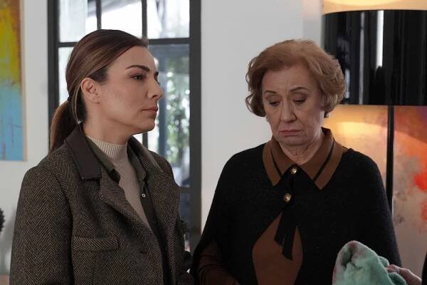 Burcu Kara, Gülsen Tuncer - Hakim - Episode 1 - Z filmu