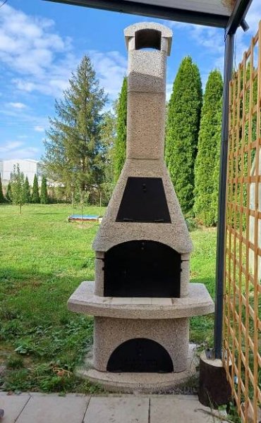 Zahradní krby do pergoly s prodlouženým komínem | zeleneudoli.cz