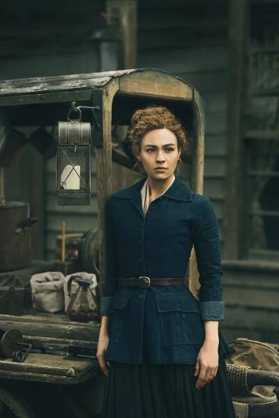 Sophie Skelton - Cizinka - Nejšťastnější místo na světě - Promo