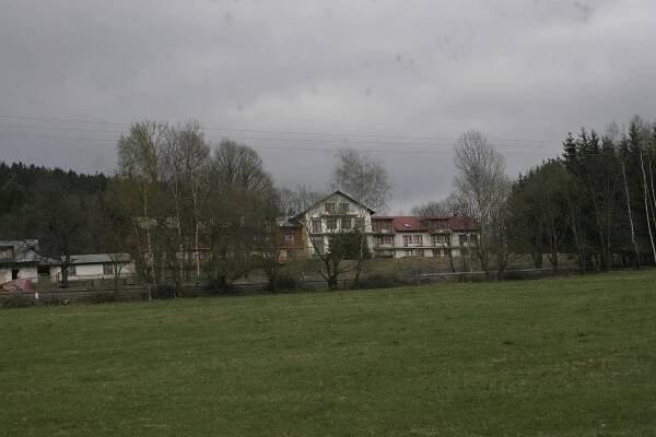 Dům