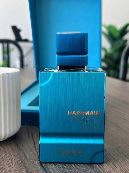 Amber Oud Aqua Dubai Al Haramain Perfumes pro ženy a muže
