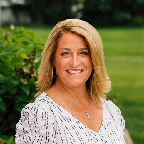 Leigh Rivera-Johnston