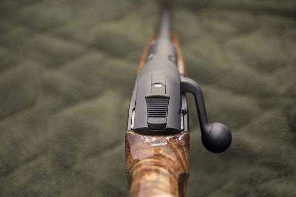 blaser r8