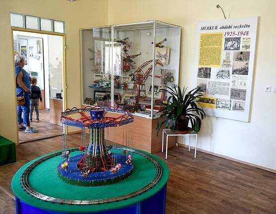 Muzeum stavebnice Merkur - Police nad Metují, Královéhradecko | Regiontourist.cz