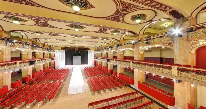 Palác Lucerna — Velký sál