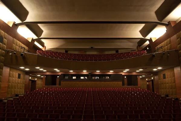 Kino Scala – pohled od plátna k hledišti