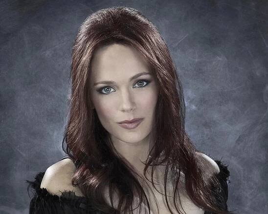 Katia Winter