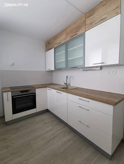 Pronájem bytu 3+1 76 m², Jana Masaryka, Vlašim