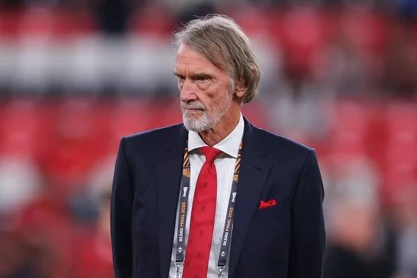 man utd sued academy graduate
