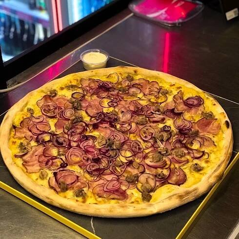 JM PIZZA | Wolt | Doručení | Praha