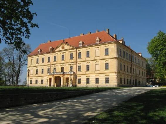 Zámek Jemnice
