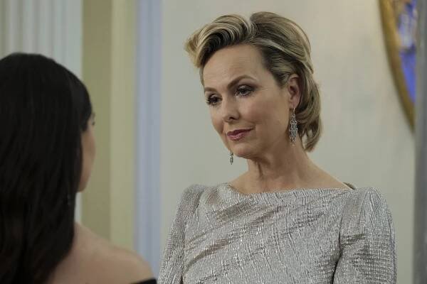 Troufalky - The Domino Effect - Z filmu - Melora Hardin