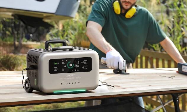 Zendure SuperBase Pro 1500 - přenosná nabíjecí stanice - Smarty.cz