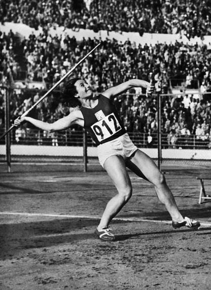 První olympijské zlato, pak svatba. Zátopkovi psali úžasný příběh, překonali i nevěru