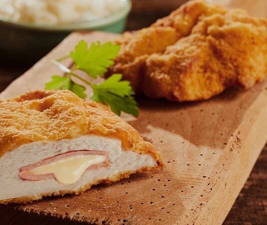 Cordon Bleu plněný sýrem Asiago CHOP - That's Amore - European lifestyle: taste wonderfood