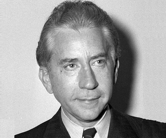 J. Paul Getty Biography - Facts, Childhood, Family Life & Achievements
