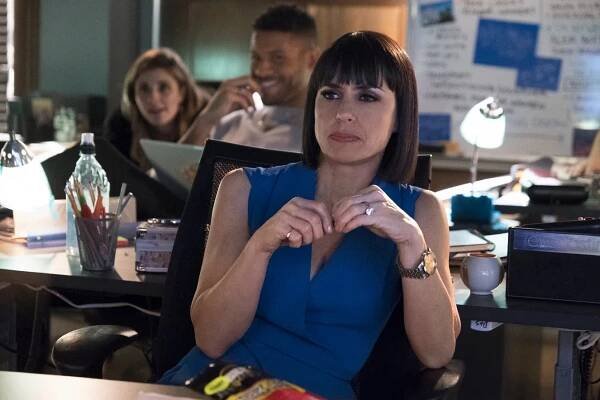 UnREAL - Cold Call - Z filmu - Constance Zimmer