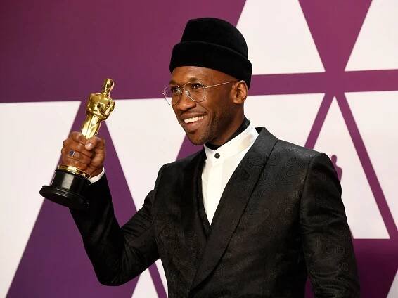 The Story Behind Mahershala Ali’s Incredible Oscars Hat