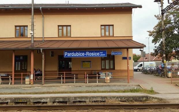 Mezi Pardubicemi a Stéblovou začíná nepřetržitá výluka | RAILTARGET