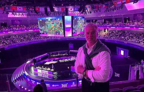 The power of Esports to embrace AI and a non-binary world