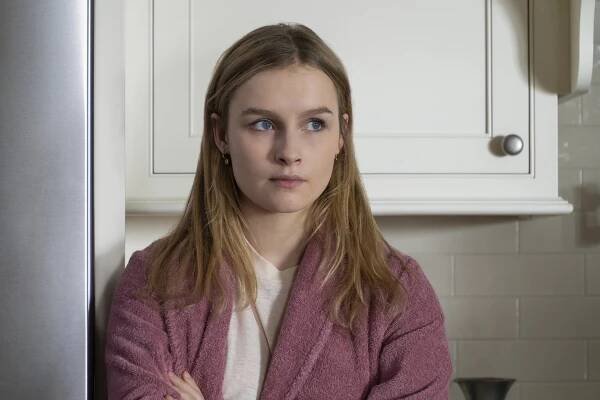 'The Society' Creator on Season 2 Conversations, Graphic Novel