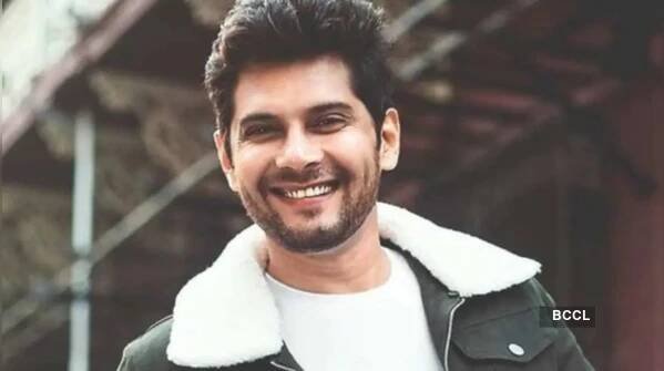 ​Amar Upadhyay as Mihir Virani