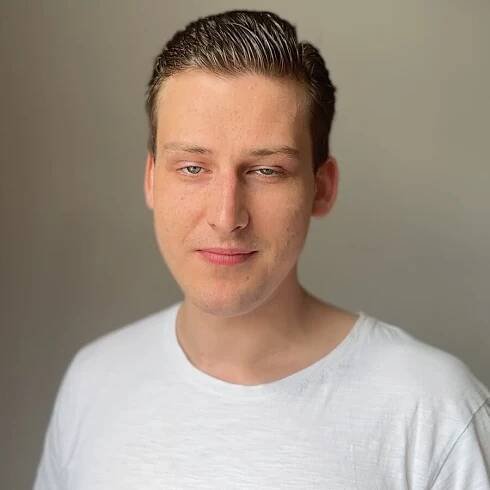 Adam Langer