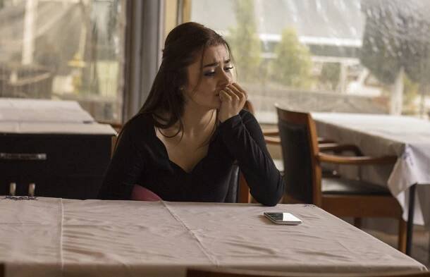 Turecká herečka a modelka Hande Erçelová v telenovele Černá perla