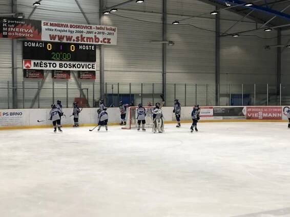 Mistrovské utkání MBK Vyškov vs HC Lvi Břeclav | Městský Bruslařský Klub Vyškov