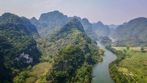 Ninh Binh – Nádherná příroda nedaleko Hanoje