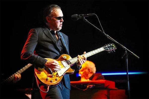 Joe Bonamassa míří do O2 Universa