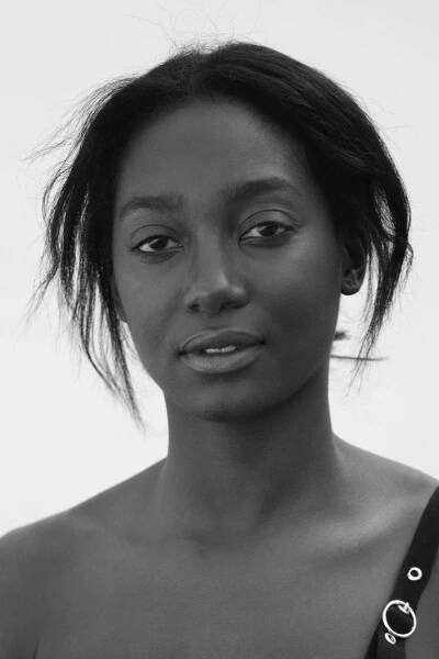 Mouna Traoré herečka