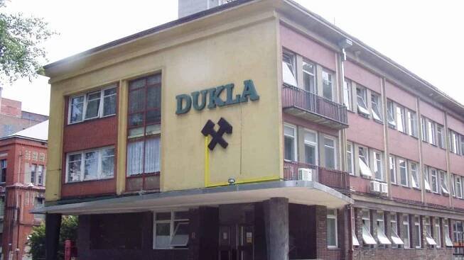 Havíři si připomínají největší neštěstí v revíru se 108 obětmi na Dolu Dukla