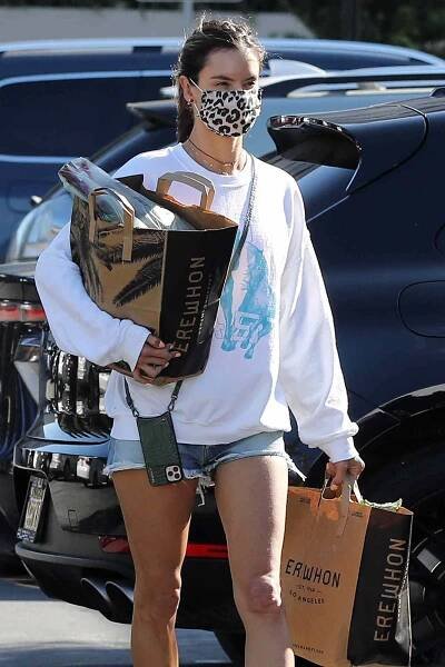 Alessandra Ambrosio is seen with grocery bags on May 18, 2020 in Los Angeles, California