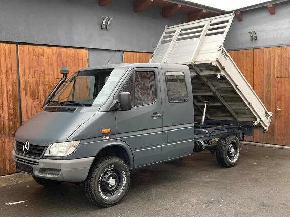 Mercedes-Benz Sprinter 4x4 2,2CDi DOUBLE CABINE 6míst