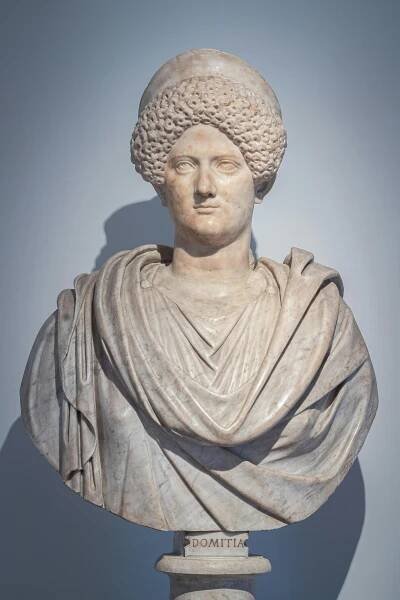 Cicero, Augustus and the others: the Vasari Corridor at the Uffizi welcomes historical figures