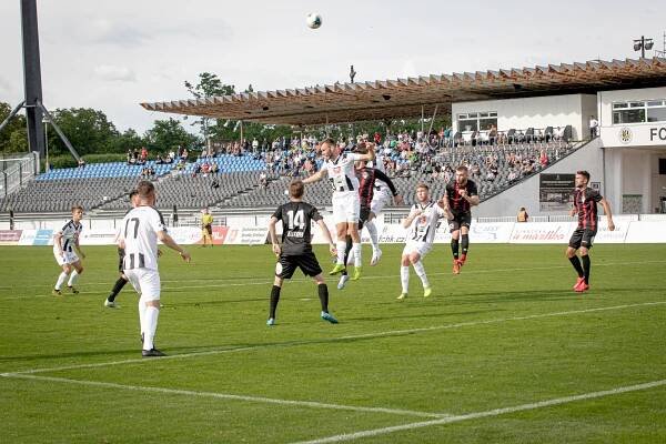 Fantazie! Votroci rozstříleli Žižkov 5:0 | FC Hradec Králové